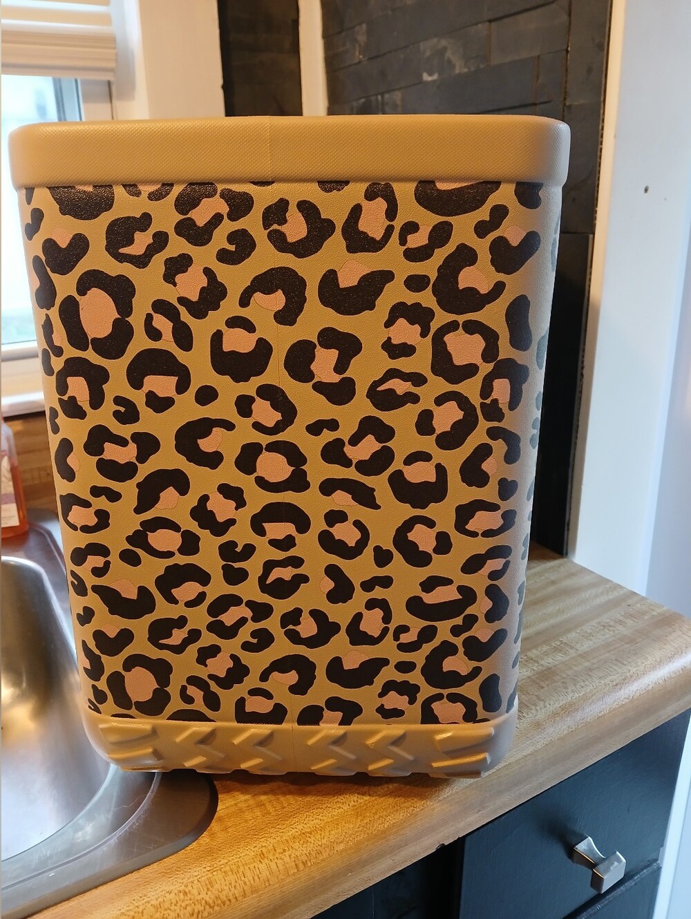 Bogg Bag NWT Large Traditional Leopard Print Tote - Picture 5 of 8